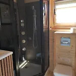 U Emi Jakuzzi Gizycko Vakantiehuis *