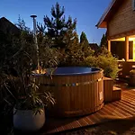 Vakantiehuis U Emi Jakuzzi Gizycko